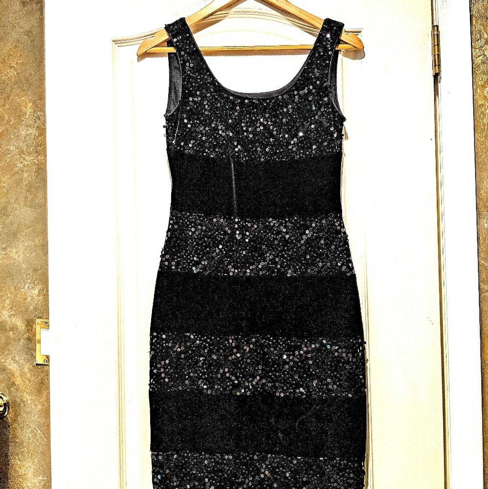 Joseph Ribkoff black sequence dress